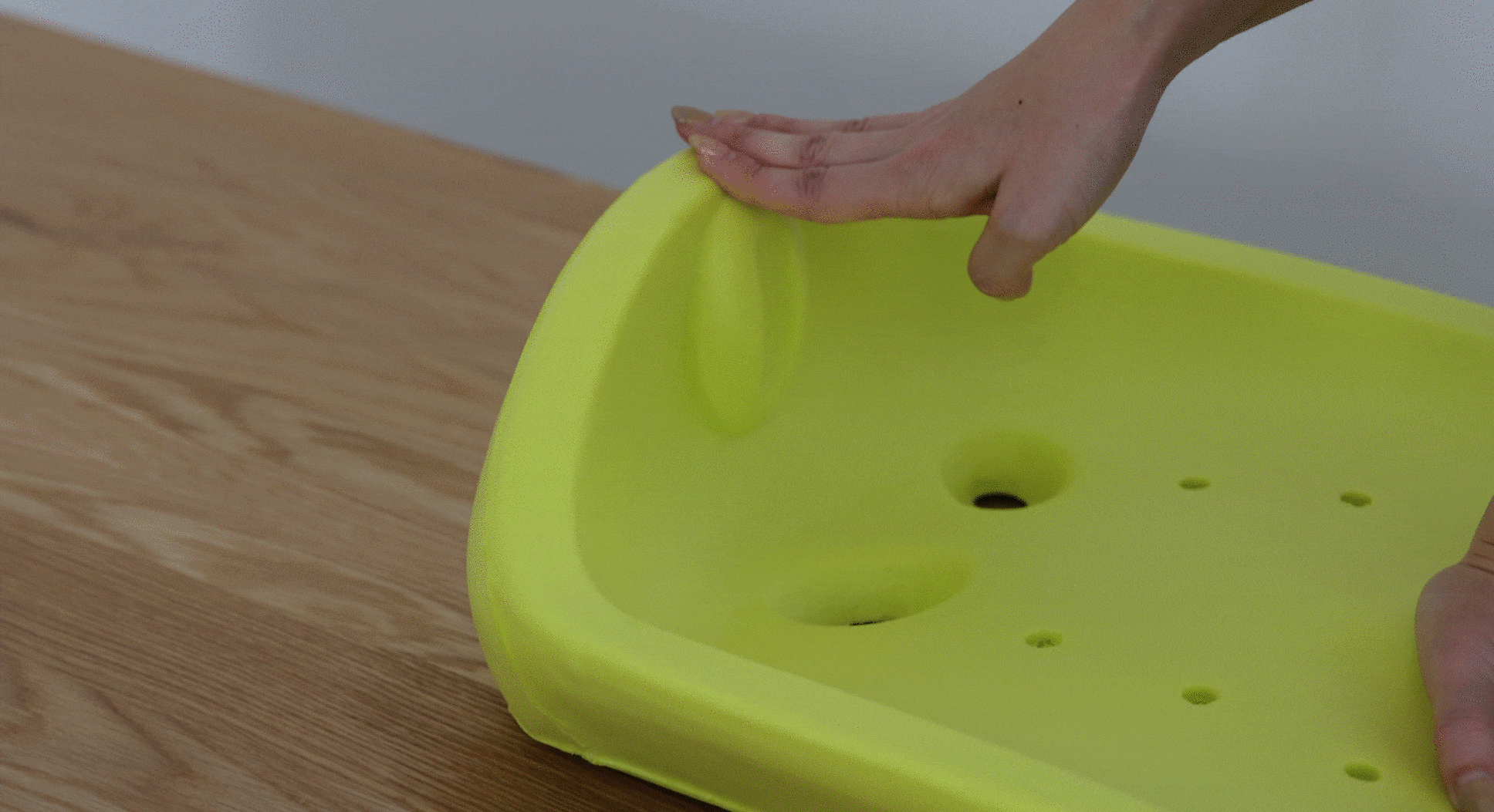 計算された心地よい硬さで体にフィット！5才～12才を目安にご使用いただけます。